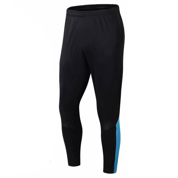 Pro Goalkeeper Uniform - Image 4